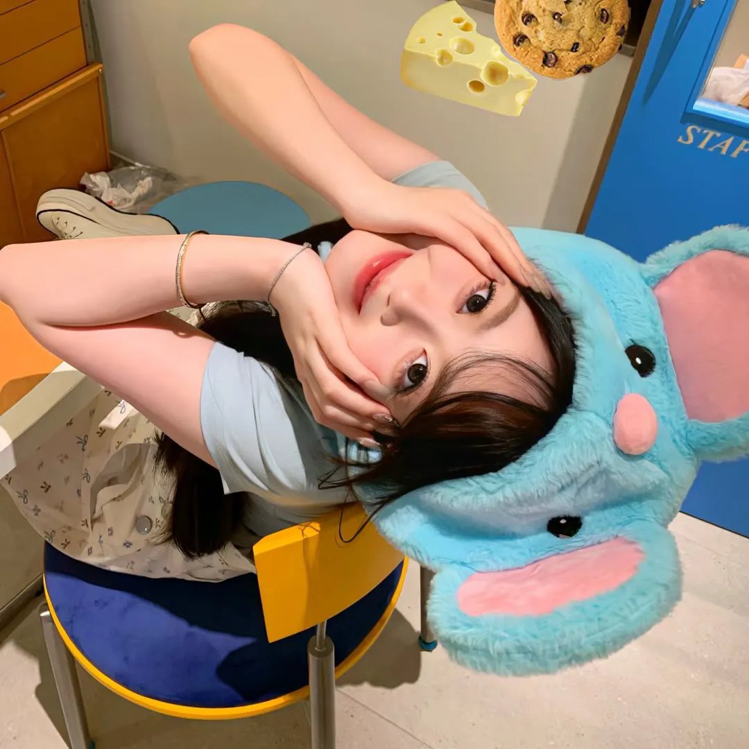 男孩、鼹鼠、狐狸和马